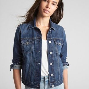 Brand new never worn gap jean jacket
